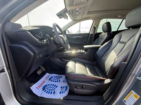 Used 2023 Buick Envision Essence w/ Sport Touring Package image 30