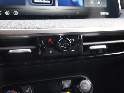 New 2026 Nissan Kicks SV w/ Cold Weather Package image 13