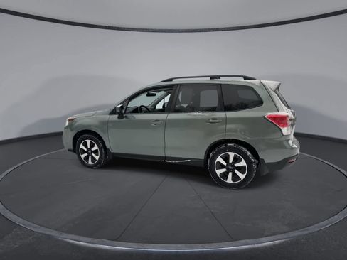Used 2018 Subaru Forester 2.5i Premium image 5