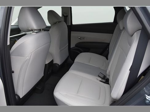 New 2026 Hyundai Tucson SE FWD image 11