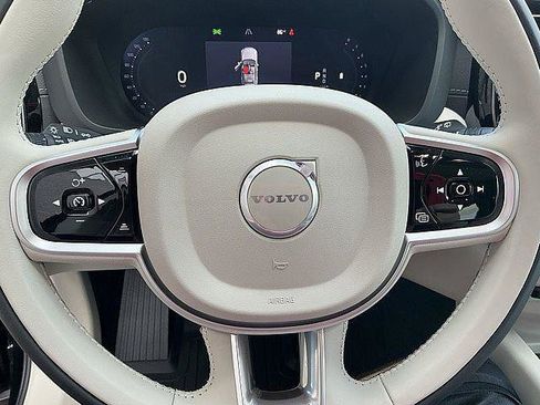 New 2026 Volvo XC60 B5 Ultra w/ Climate Package AWD/4WD image 21