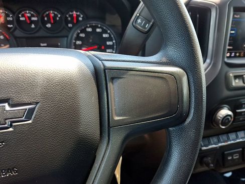 Used 2022 Chevrolet Silverado 1500 Custom Trail Boss AWD/4WD image 20