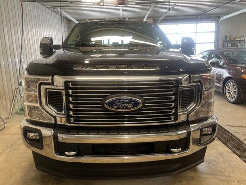 Used 2022 Ford F350 XLT w/ XLT Premium Package image 23