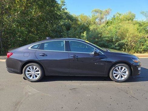 Used 2023 Chevrolet Malibu LT FWD image 2