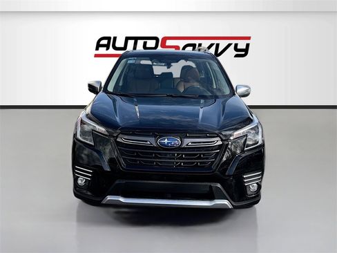 Used 2024 Subaru Forester Touring w/ Pop Package 2 image 2