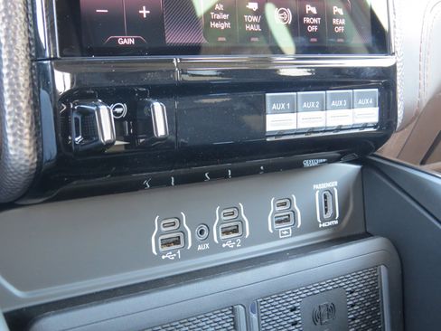 New 2026 RAM 3500 Longhorn image 31