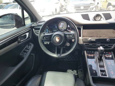 Used 2024 Porsche Macan S AWD/4WD image 11