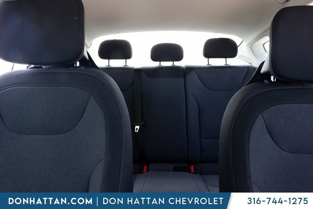Used 2025 Kia K4 FWD image 16