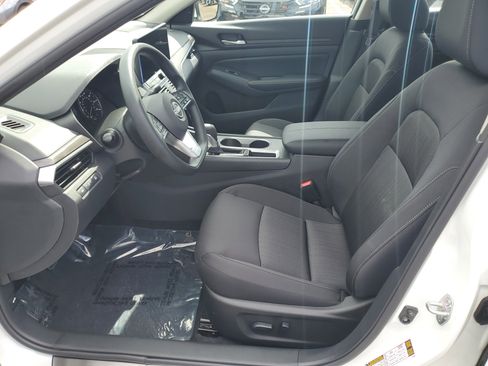 New 2025 Nissan Altima 2.5 SV w/ SV Special Edition Package image 12