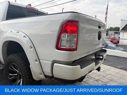 Used 2022 RAM 1500 Big Horn AWD/4WD image 4