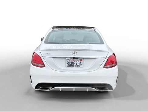 Used 2018 Mercedes-Benz C 300 Sedan image 4