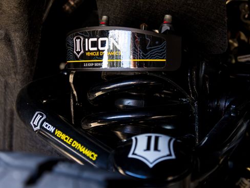 New 2025 Ford Bronco Badlands image 23