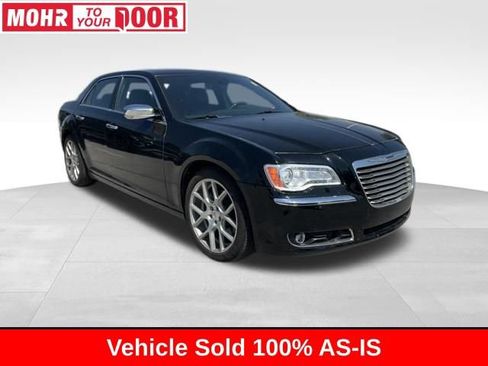 Used 2012 Chrysler 300 C w/ 19-Premium Speaker Group RWD image 1