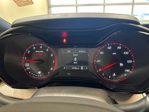 Used 2024 Chevrolet Trax RS image 24