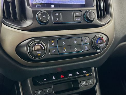 Used 2021 Chevrolet Colorado Z71 w/ Z71 Midnight Edition AWD/4WD image 20