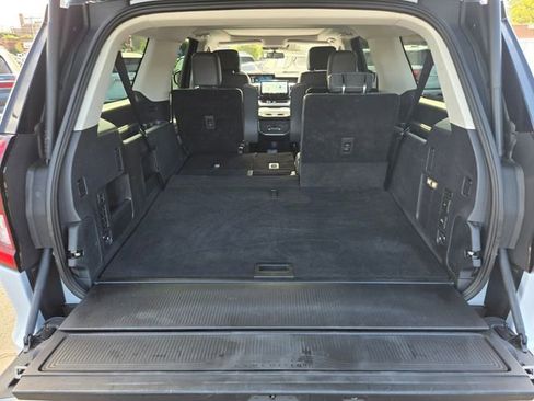 Used 2025 Ford Expedition Max Active AWD/4WD image 17
