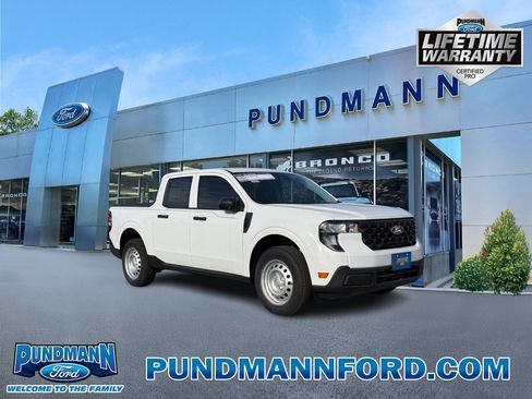 New 2025 Ford Maverick XL image 1