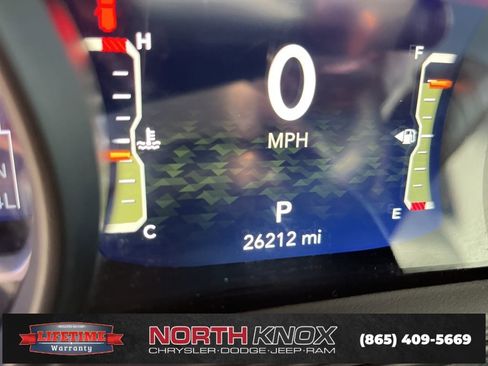 Used 2025 Jeep Wrangler Unlimited Rubicon image 31