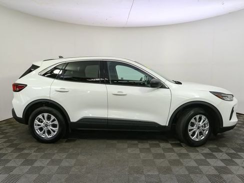 Used 2023 Ford Escape Active AWD/4WD image 14