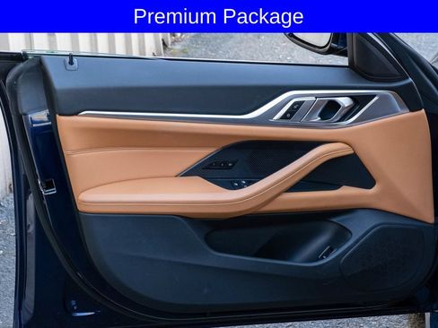 Used 2023 BMW i4 eDrive35 w/ Premium Package RWD image 7