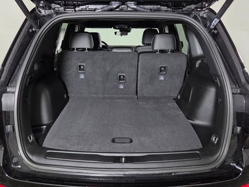 New 2026 Jeep Grand Cherokee Limited image 10