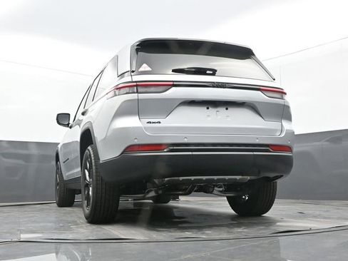 New 2025 Jeep Grand Cherokee Laredo image 54