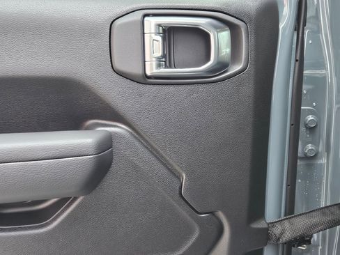 New 2026 Jeep Gladiator Sport image 22