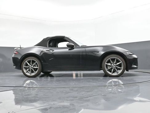 Used 2023 MAZDA MX-5 Miata Grand Touring w/ Weather Package image 26