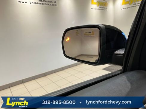 Used 2023 Ford Edge SEL w/ Sport Appearance Package image 14