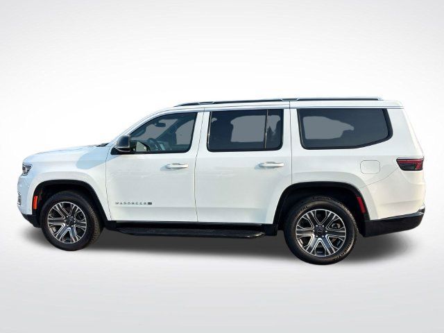 Used 2025 Jeep Wagoneer Series II AWD/4WD image 2