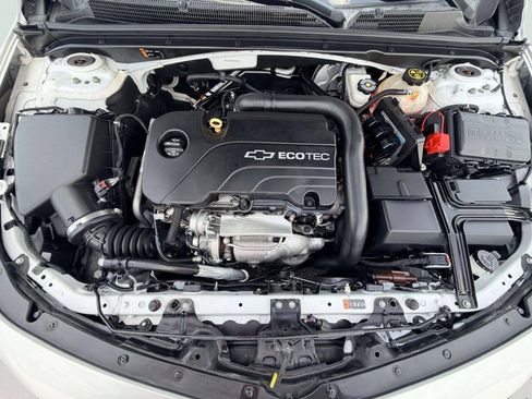 Used 2016 Chevrolet Malibu LT FWD image 10