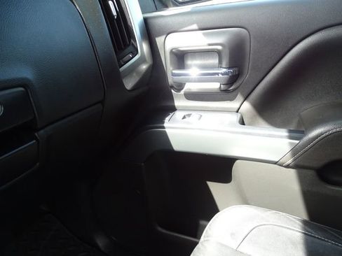 Used 2017 Chevrolet Silverado 1500 LT w/ All Star Edition image 10