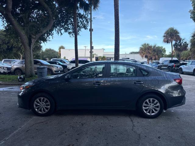 Used 2024 Kia Forte LX FWD image 7