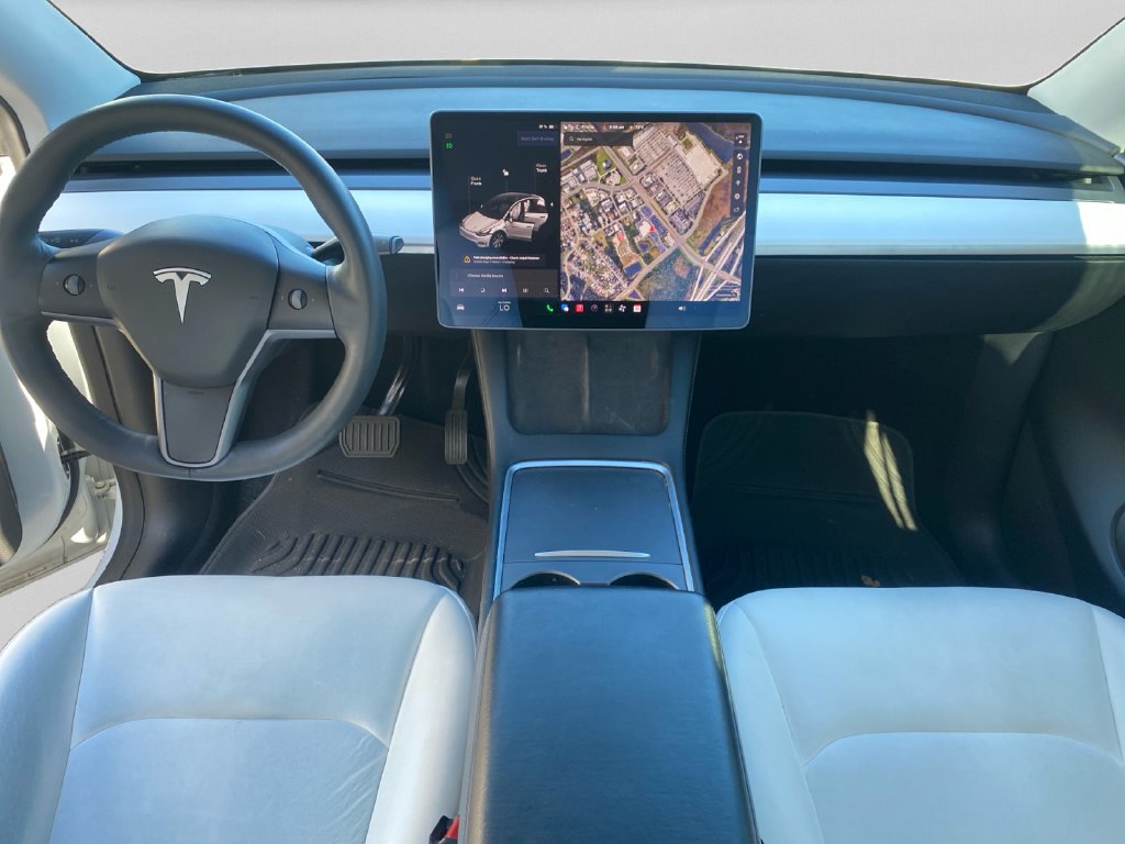Used 2021 Tesla Model Y Long Range AWD/4WD image 14
