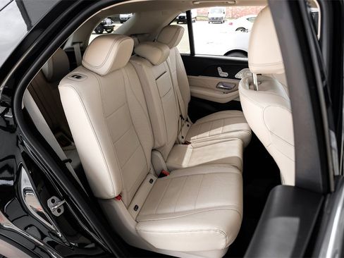 Used 2021 Mercedes-Benz GLE 350 4MATIC w/ 3rd Row Seat Package image 34