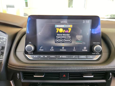 Used 2021 Nissan Rogue S FWD image 18