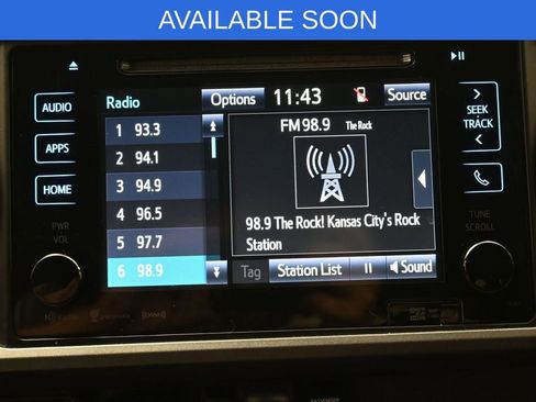Used 2017 Toyota Tacoma TRD Sport w/ Tow Package (A/T) AWD/4WD image 18