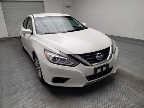 Used 2018 Nissan Altima 2.5 S w/ S Convenience Package FWD image 14