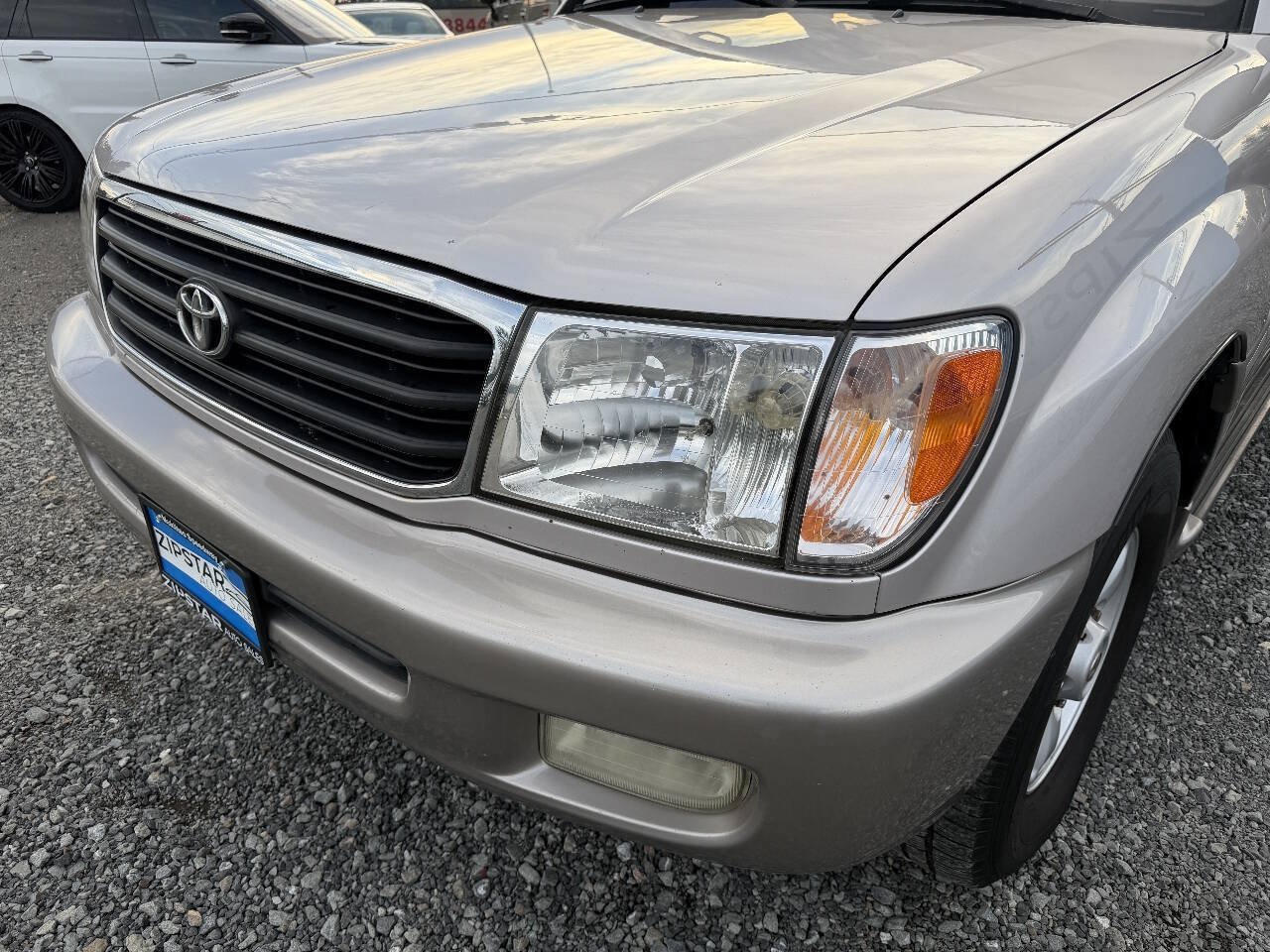 Used 2000 Toyota Land Cruiser AWD/4WD image 9