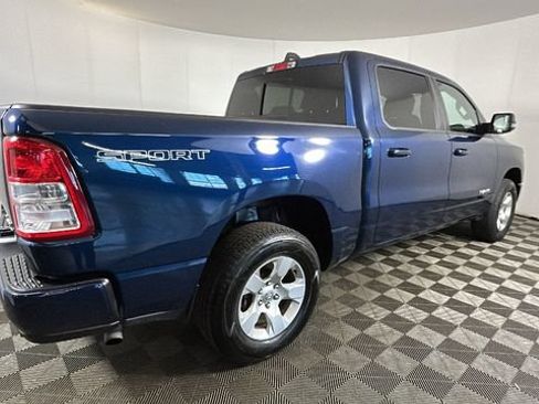 Used 2023 RAM 1500 Big Horn AWD/4WD image 2
