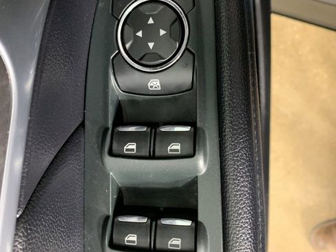 Used 2018 Ford Explorer Sport image 19