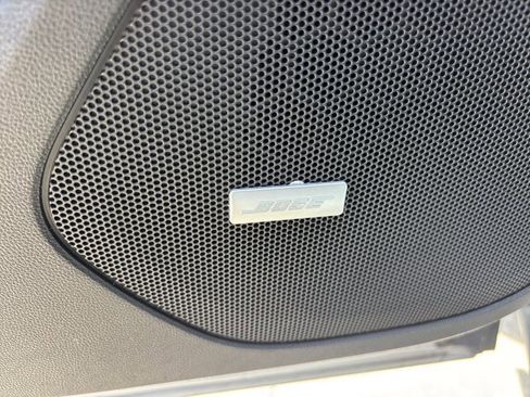 Used 2022 Chevrolet Blazer RS w/ Enhanced Convenience Package image 25