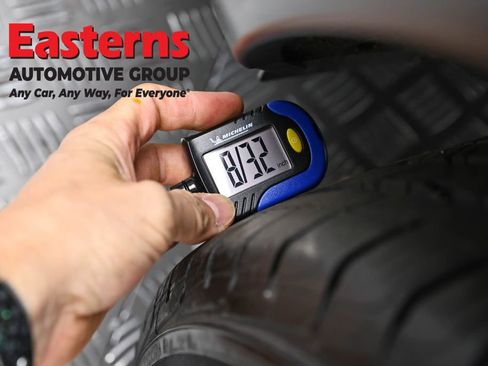 Used 2024 Buick Encore GX Preferred FWD image 25
