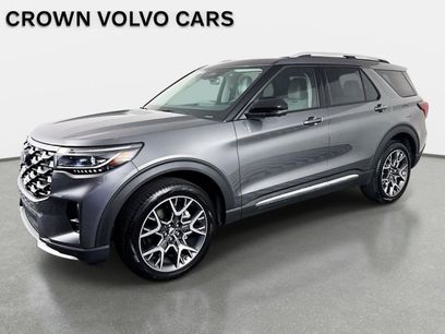 Used 2025 Ford Explorer Platinum w/ Ultimate Package