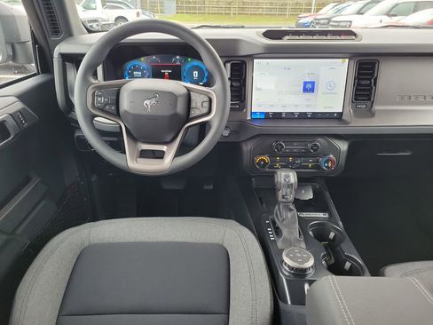 New 2026 Ford Bronco 4-Door w/ Sasquatch Package image 12