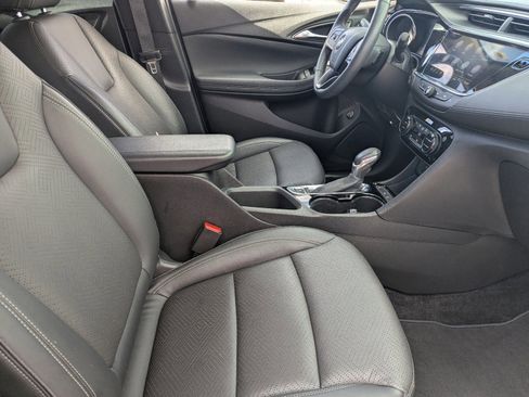 Used 2023 Buick Encore GX Essence w/ Experience Buick Package image 12