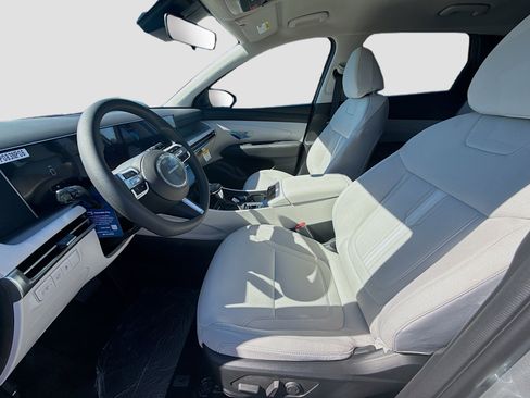 New 2026 Hyundai Tucson SEL FWD image 14