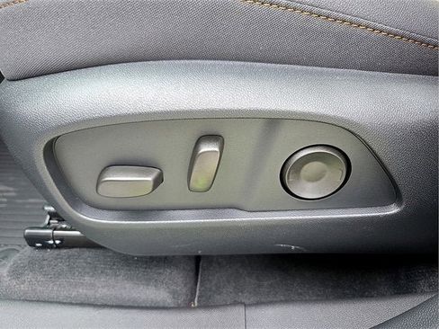 New 2026 Chevrolet Equinox ACTIV w/ Convenience Package III image 18