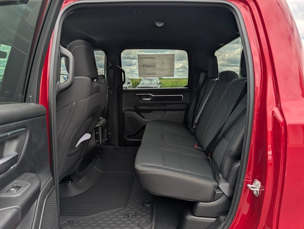 New 2026 RAM 1500 Big Horn w/ Night Edition AWD/4WD image 6