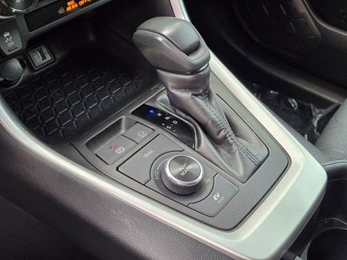 Certified 2024 Toyota RAV4 XLE image 23